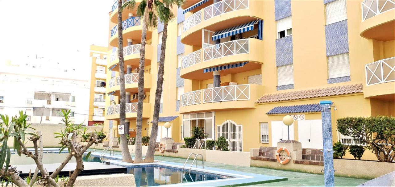 Ecaterina Apartment Torrevieja Extérieur photo